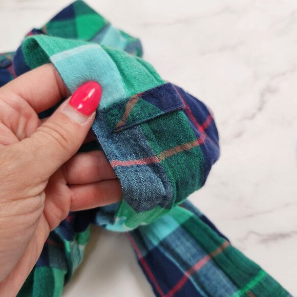 Columbia PFG Plaid Green Popover Shirt Blouse 100% Cotton Hiking Women's M - Picture 7 of 10